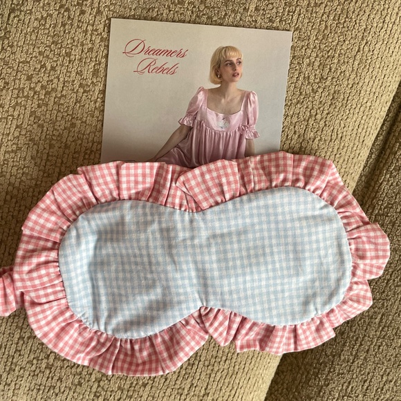 Dreamers Rebels Pink Pyjama Set 🌸 - Picture 6 of 6